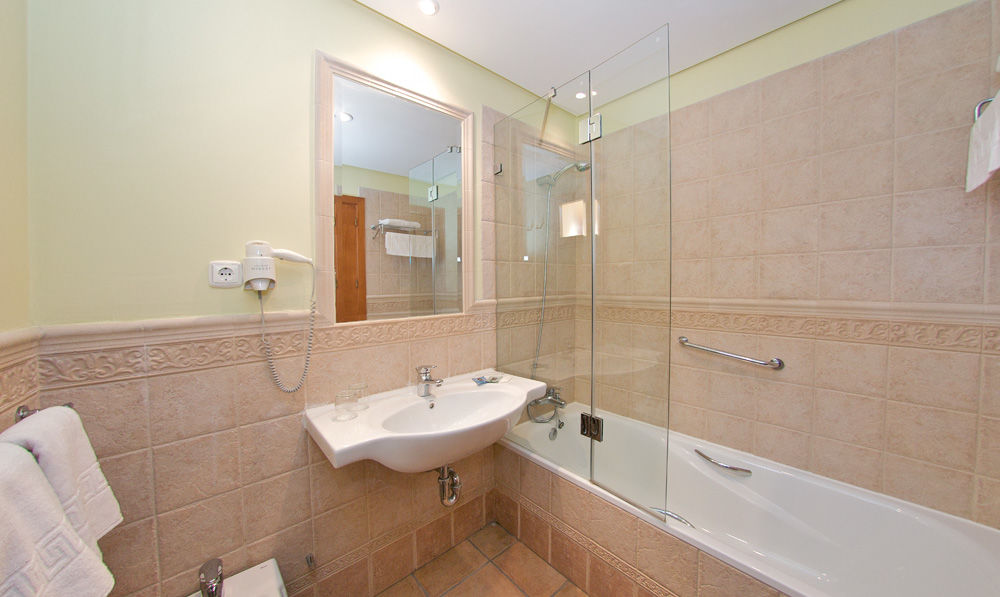 Apartamentos Vista Real Алькаідеса Екстер'єр фото