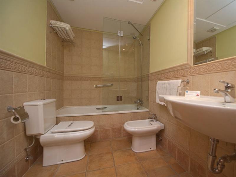 Apartamentos Vista Real Алькаідеса Екстер'єр фото