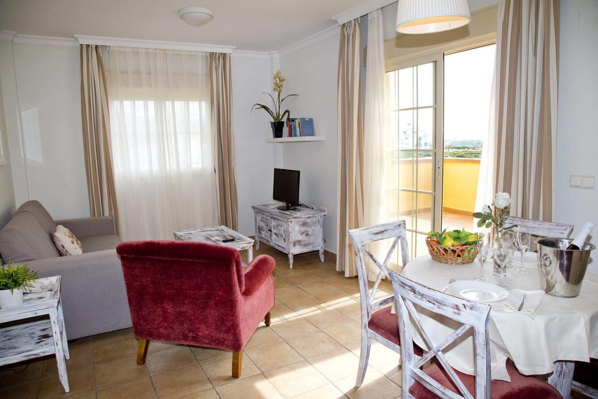 Apartamentos Vista Real Алькаідеса Екстер'єр фото